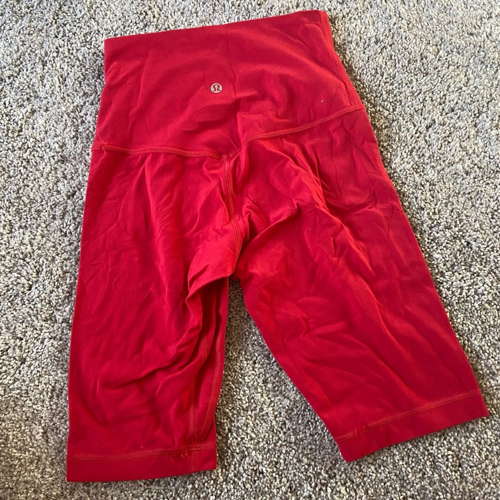 red lululemon biker shorts
